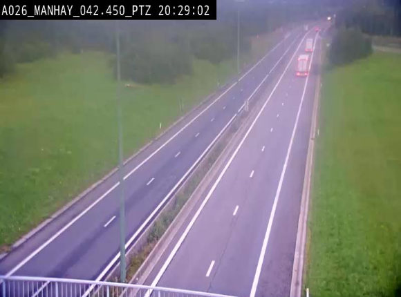 Webcam autoroute A26/E25 à hauteur de Manhay, à la jonction avec la N651 en direction de Liège - BK 42.4