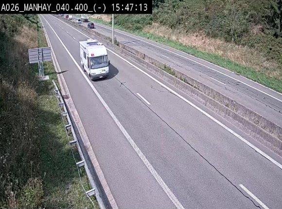 Webcam autoroute A26/E25 à hauteur de Manhay, après la jonction avec la N651 en direction de Liège - BK 40.4