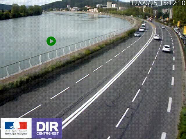 Webcam sur le quai Parjot à Vienne, aux Portes de Lyon, sur la Nationale 7, à la jonction avec le boulevard du Rhône-nord (D1407), caméra orientée vers Lyon