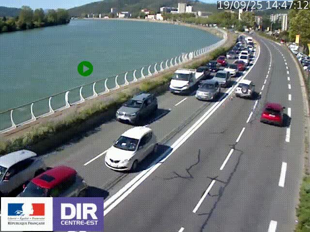 Webcam sur le quai Parjot à Vienne, aux Portes de Lyon, sur la Nationale 7, à la jonction avec le boulevard du Rhône-nord (D1407), caméra orientée vers Lyon