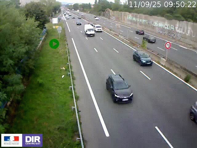 Webcam à Bron sur l'A43 à la jonction avec le boulevard périphérique de Lyon (D383). Vue orientée vers Lyon