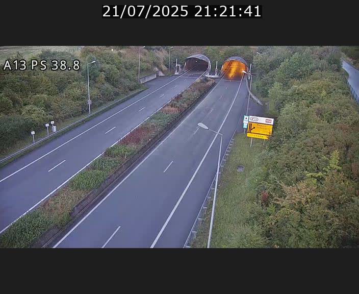 Webcam autoroute A13 à l'entrée ouest du tunnel Markusbierg à Schengen. Vue orientée vers Mondorf-les-Bains