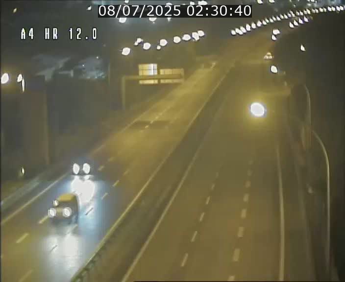 Traffic live webcam Luxembourg Jonction Foetz - A4 - BK 12.0 - direction Esch sur Alzette