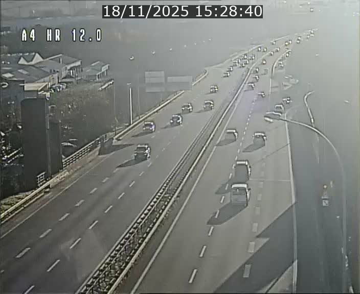Traffic live webcam Luxembourg Jonction Foetz - A4 - BK 12.0 - direction Esch sur Alzette
