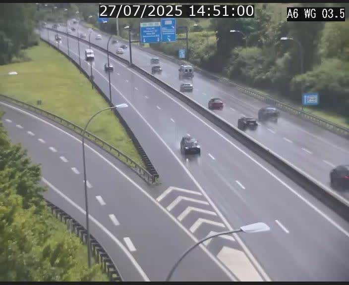 Traffic live webcam Luxembourg - Croix de Cessange - A6 - BK 3.5 - direction France/Allemagne