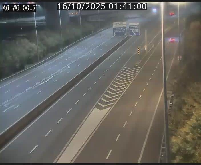 Traffic live webcam Luxembourg Croix de Cessange - A6 - BK 0.7 - direction A3 France
