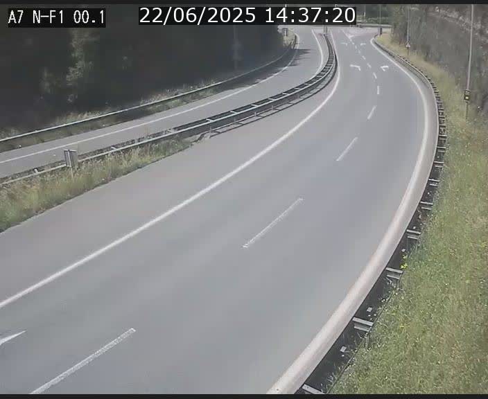 Webcam autoroute Luxembourg A7 située dans la sortie 1 Waldhof, vers la N11, avant le Tunnel Stafelter