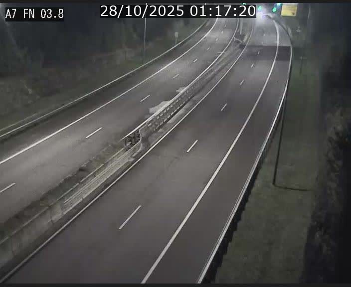 Caméra autoroute Luxembourg A7 - Passage à gibier Rëngelbour - direction Tunnel Stafelter