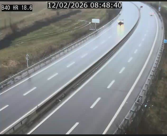 Webcam sur la route de liaison entre Micheville et Esch-Belval à la frontière entre le Luxembourg et la France. Vue orientée vers la Lorraine.