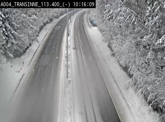 Caméra trafic E411 (A4) - Transinne direction Namur - BK 113.425