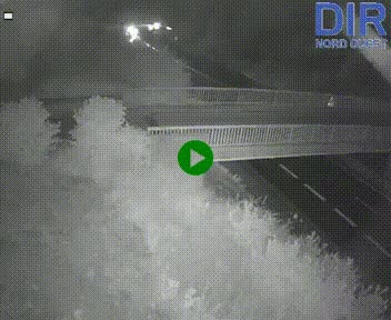 Webcam sur A84 à hauteur de Pont-Farcy, au niveau du pont autoroutier sur la Vire, au sud de Saint-Lô