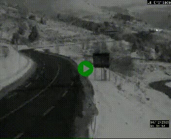 Webcam au carrefour de la croisade, à la jonction entre la N22 et la N320, avant le poste de douane franco-andorrane. Webcam à 1790 mètres d'altitude