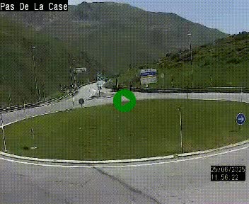 Webcam sur la N22 au niveau du poste frontière entre la France et Andorre à proximité de Pas de la Case à plus de 2000 mètres d'altitude