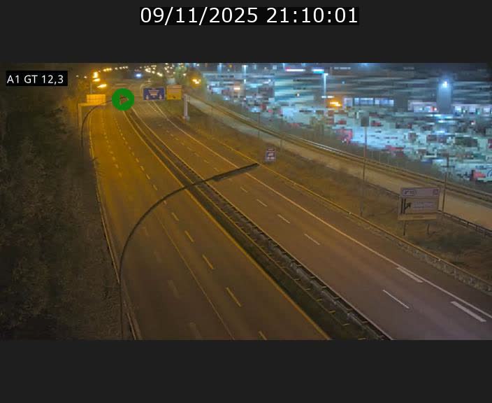 Traffic live webcam Luxembourg Senningerberg - A1 direction Allemagne - BK 12.3