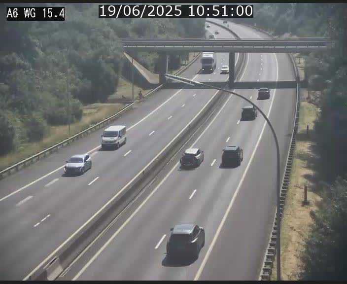 Traffic live webcam Luxembourg Capellen - A6 - BK 15.4 - direction Luxembourg/France/Allemagne