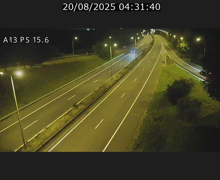 Traffic live webcam Luxembourg Kayl - A13 direction Dudelange - BK 15.6