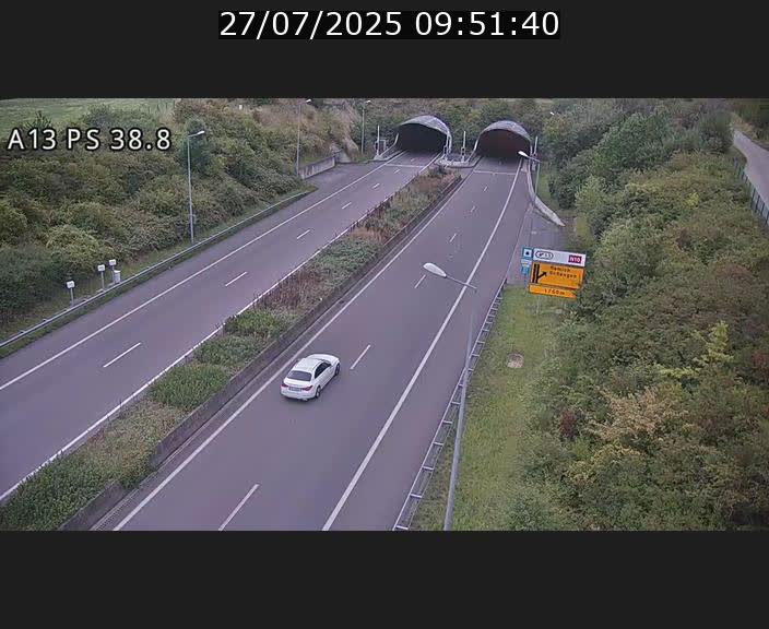 Webcam autoroute A13 à l'entrée ouest du tunnel Markusbierg à Schengen. Vue orientée vers Mondorf-les-Bains