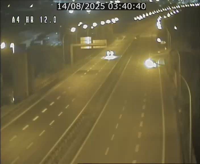 Traffic live webcam Luxembourg Jonction Foetz - A4 - BK 12.0 - direction Esch sur Alzette