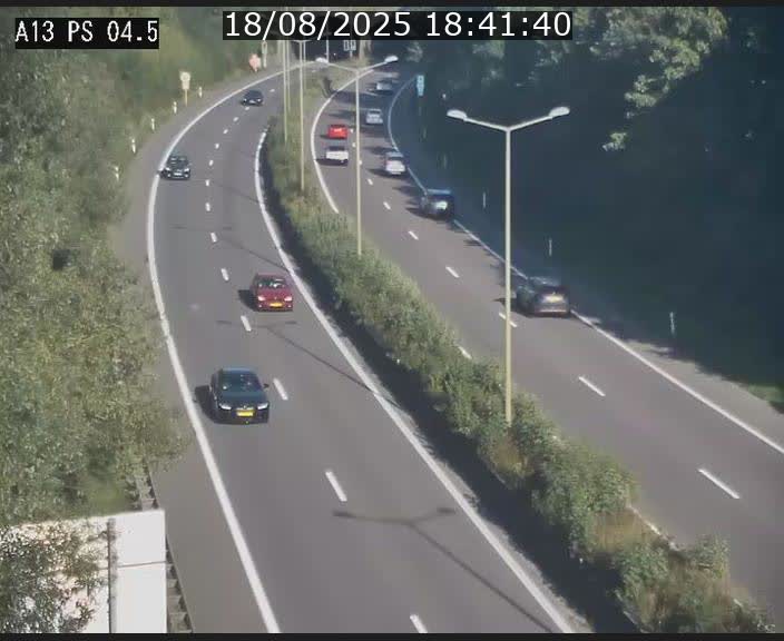 Traffic live webcam Luxembourg Differdange - A13 direction Esch-sur-Alzette - BK 4.5