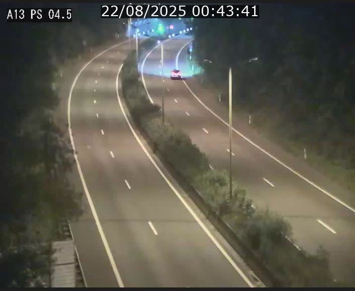Traffic live webcam Luxembourg Differdange - A13 direction Esch-sur-Alzette - BK 4.5