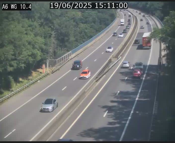 Traffic live webcam Luxembourg Mamer - A6 - BK 10.4 - direction Luxembourg/France/Allemagne