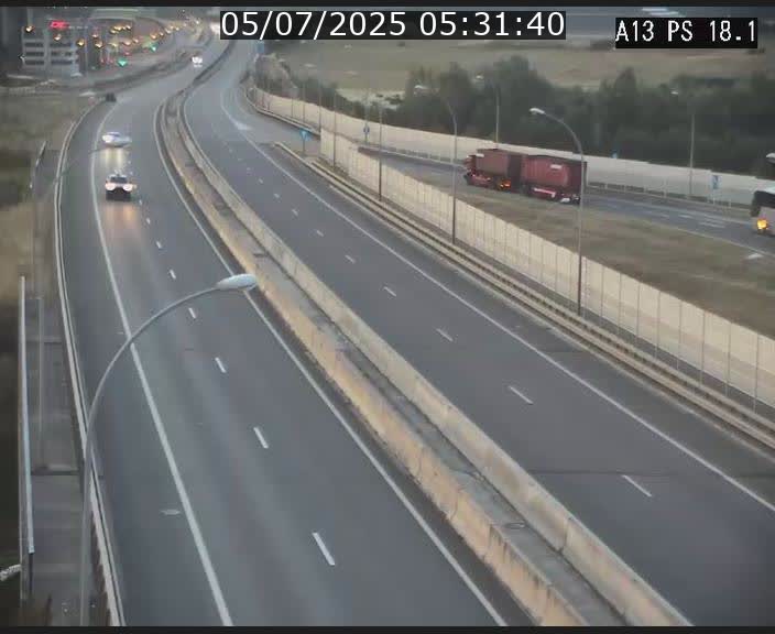 Traffic live webcam Luxembourg Dudelange - A13 direction Croix de Bettembourg - BK 18.1