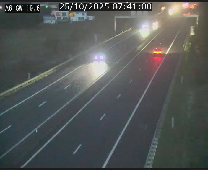 Traffic live webcam Luxembourg - Steinfort - A6 - BK 19.6 - direction Belgique
