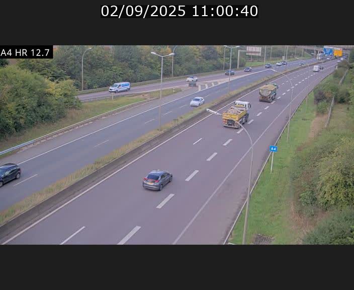 Traffic live webcam Luxembourg Esch sur Alzette - A4 - BK 12.7 - direction Esch-Belval