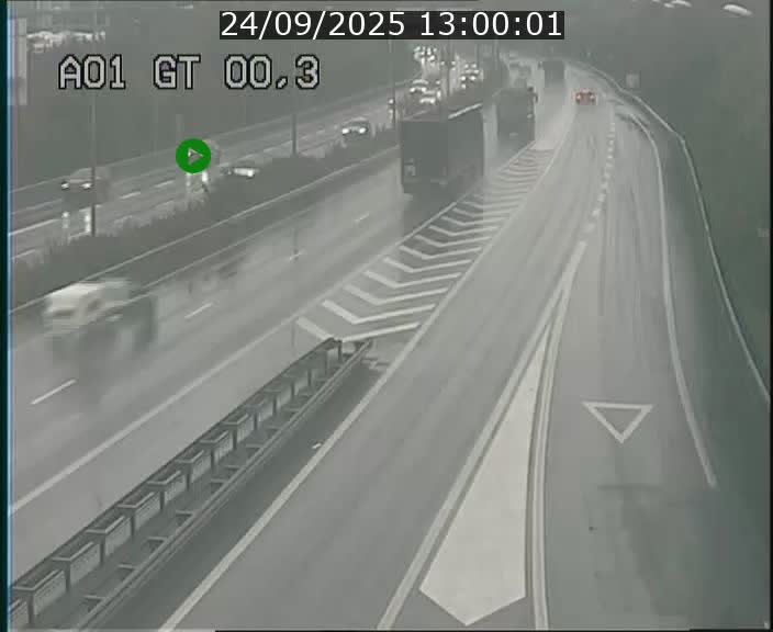 Traffic live webcam Luxembourg Croix de Gasperich - A1 direction Kirchberg - BK 0.3