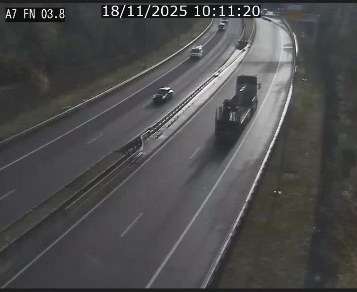 Caméra autoroute Luxembourg A7 - Passage à gibier Rëngelbour - direction Tunnel Stafelter