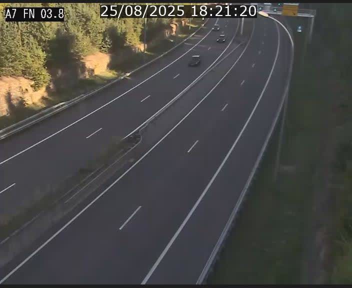 Caméra autoroute Luxembourg A7 - Passage à gibier Rëngelbour - direction Tunnel Stafelter