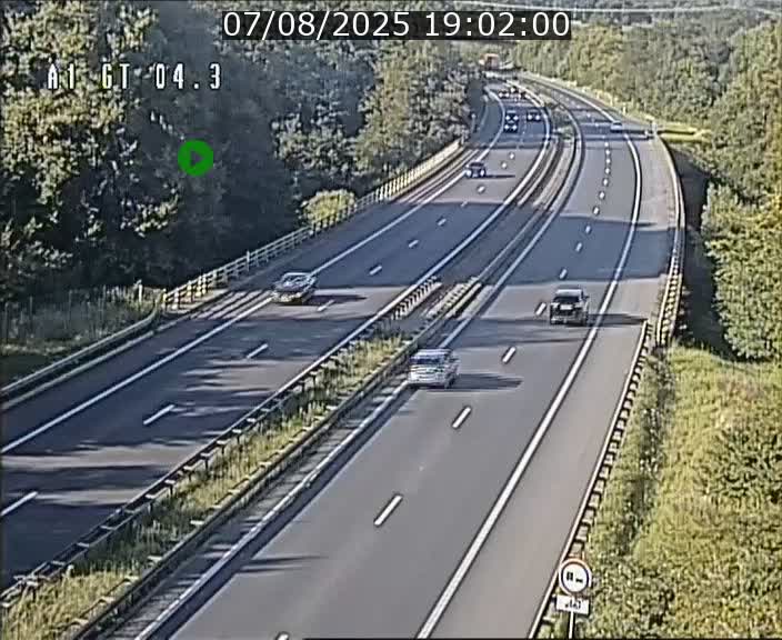 Traffic live webcam Luxembourg Itzig - A1 direction Sandweiler - BK 4.3