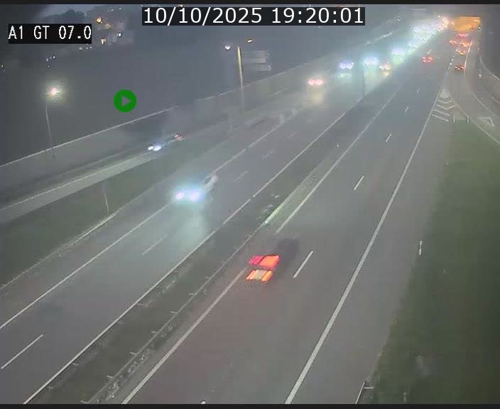 Traffic live webcam Luxembourg Cents - A1 direction Kirchberg - BK 7