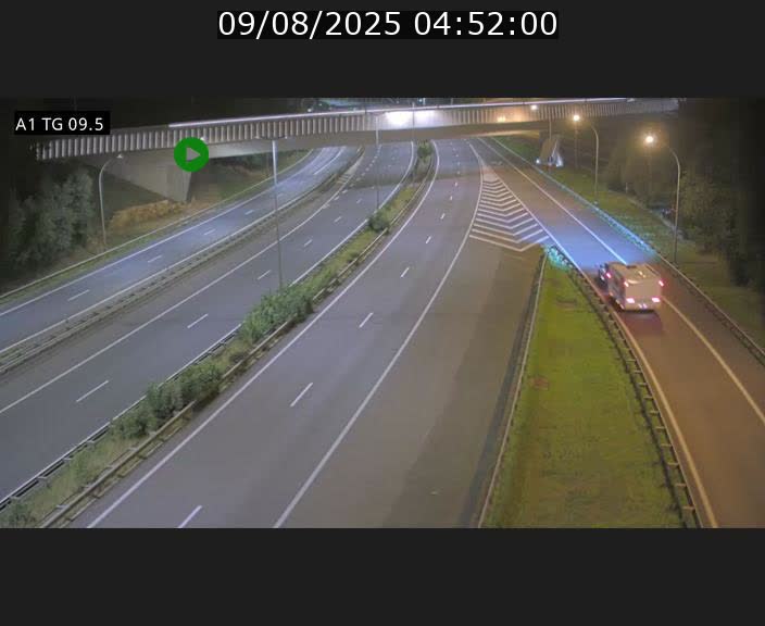 Traffic live webcam Luxembourg Jonction Grünewald - A1 direction Luxembourg-ville - BK 9.5