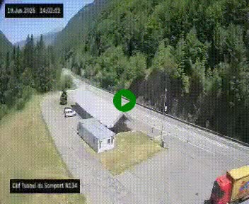Webcam à l'entrée du tunnel du Somport, côté français, sur la N134, dans les Pyrénées, en direction de l'Espagne, à 1116 mètres d'altitude