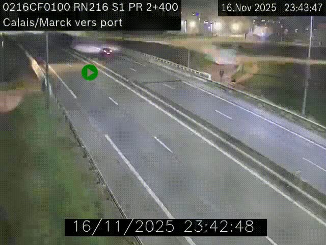 Webcam à Calais sur A216 (N216) en direction du port (harbour) de Calais.