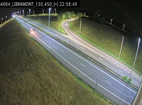 Webcam à Libramont sur l'E411 à la jonction avec la N89 menant vers Bouillon et la France. Vue orientée vers Arlon