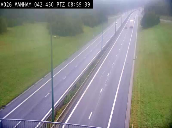 Webcam autoroute A26/E25 à hauteur de Manhay, à la jonction avec la N651 en direction de Liège - BK 42.4