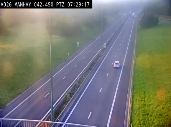 Webcam autoroute A26/E25 à hauteur de Manhay, à la jonction avec la N651 en direction de Liège - BK 42.4