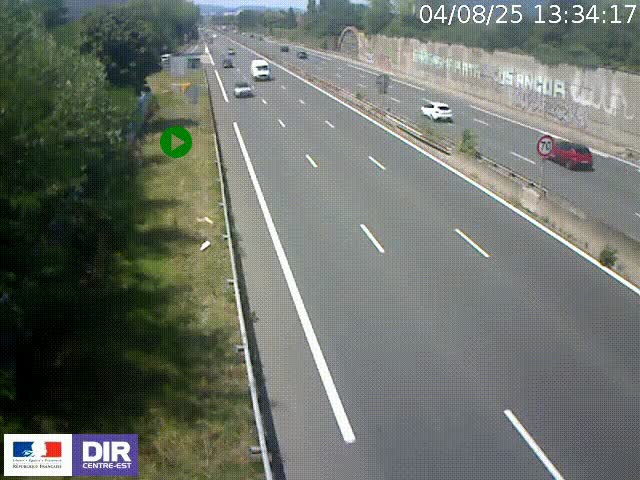 Webcam à Bron sur l'A43 à la jonction avec le boulevard périphérique de Lyon (D383). Vue orientée vers Lyon