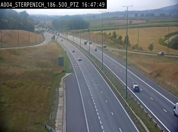 Webcam E411 à Sterpenich en Belgique près de la frontière du Luxembourg. Vue orientée vers Bruxelles