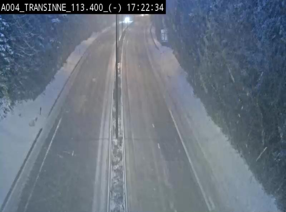 Caméra trafic E411 (A4) - Transinne direction Namur - BK 113.425