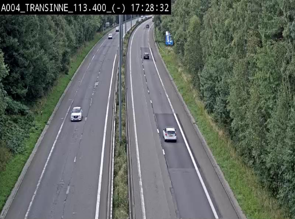 Caméra trafic E411 (A4) - Transinne direction Namur - BK 113.425