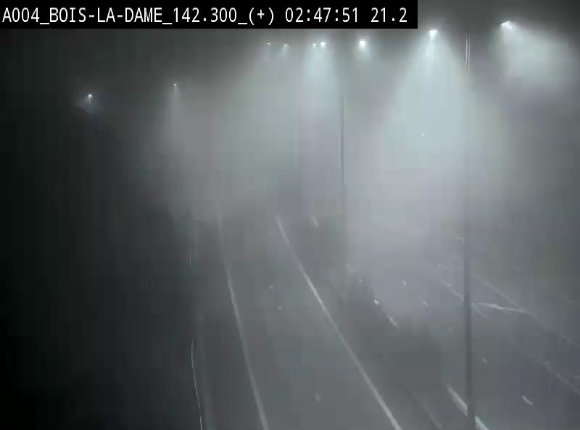 Webcam située entre la sortie 29 Neufchâteau et la jonction avec l'E25 en direction de Liège et Luxembourg