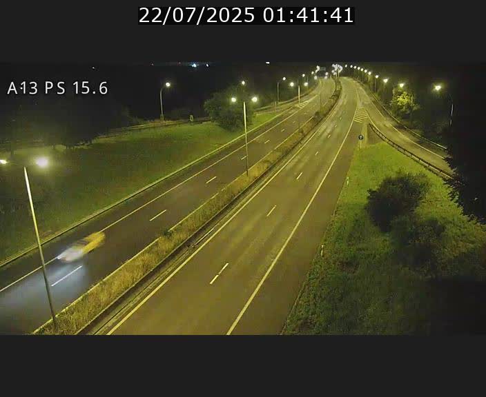 Traffic live webcam Luxembourg Kayl - A13 direction Dudelange - BK 15.6