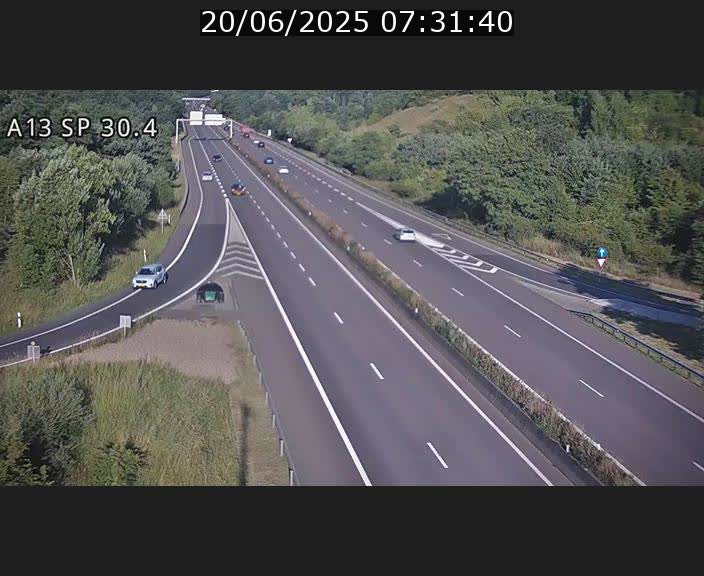 Traffic live webcam Luxembourg Altwies - A13 direction Luxembourg-ville - BK 30.4