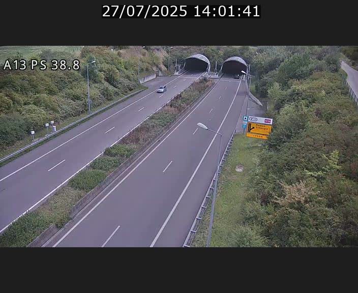 Webcam autoroute A13 à l'entrée ouest du tunnel Markusbierg à Schengen. Vue orientée vers Mondorf-les-Bains
