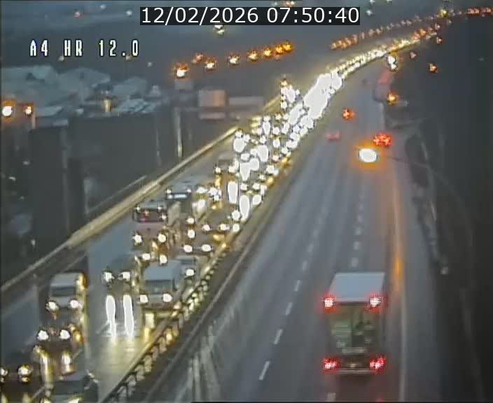 Traffic live webcam Luxembourg Jonction Foetz - A4 - BK 12.0 - direction Esch sur Alzette