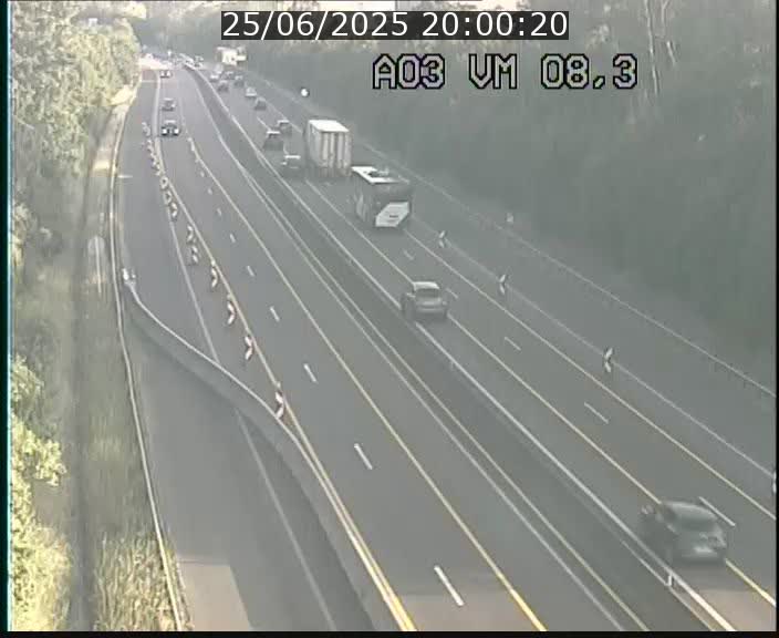 Traffic live webcam Luxembourg Bettembourg - A3 - BK 8.3 - direction France