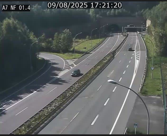 Caméra autoroute Luxembourg A7 - Echangeur Waldhaff - direction Tunnel Stafelter